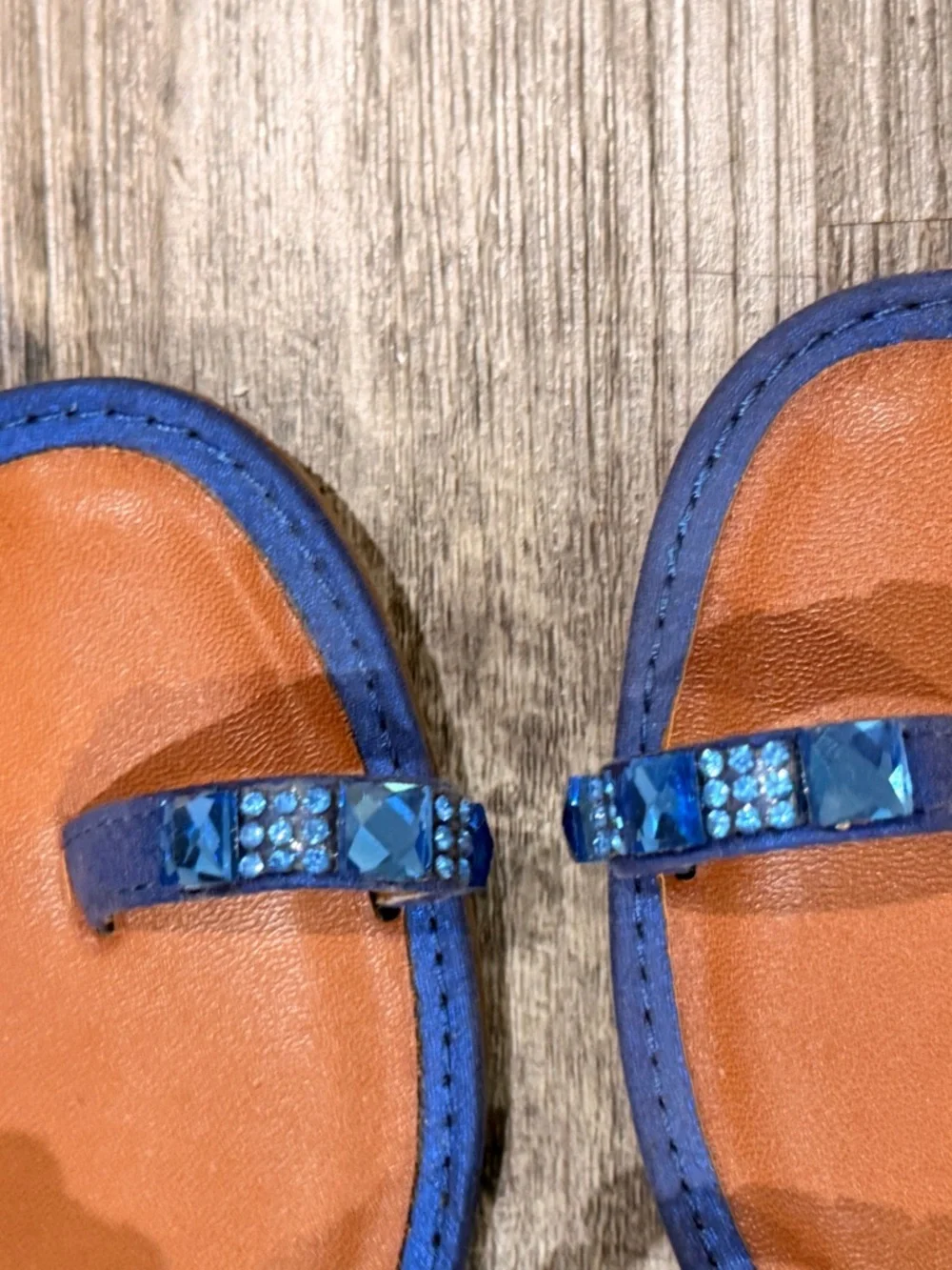 New Yellow Box Blue Embellished Toe-Loop Sandals for Women - Picture 9 of 9
